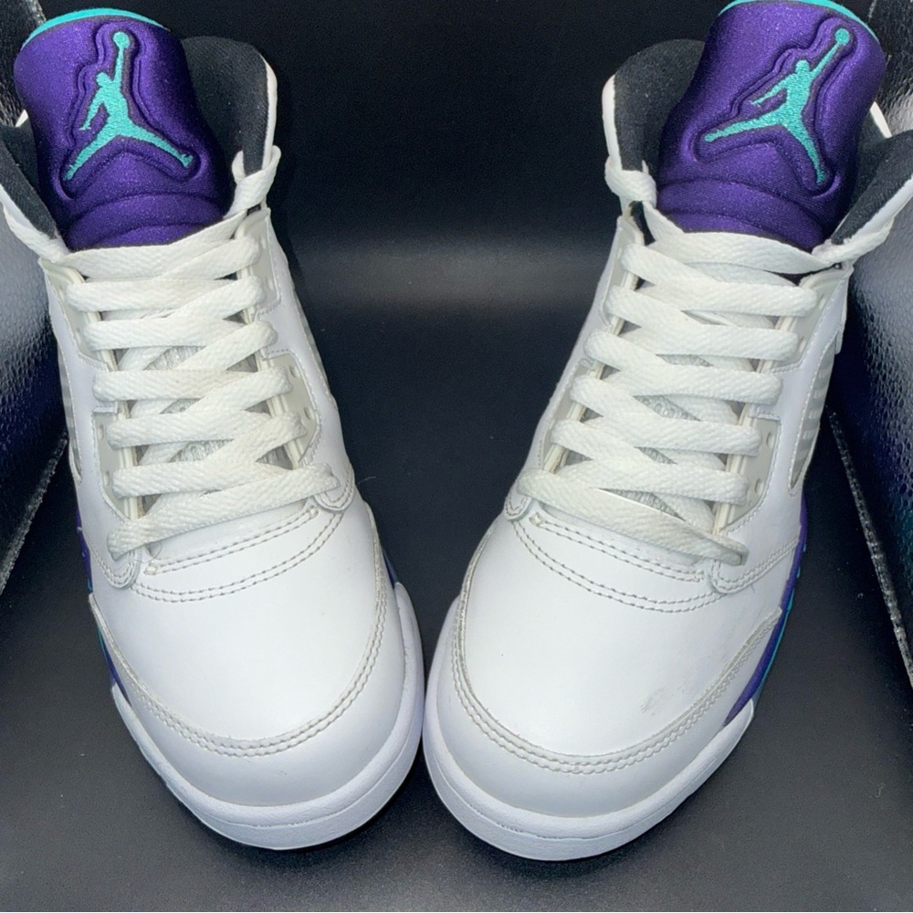 Size 6Y (GS) - Jordan 5 Retro 2013 Mid Grape, 440888-108, Clean, No Box, Flaws